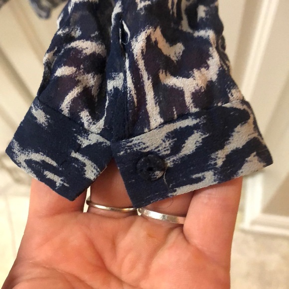 Blue and white sheer elie tahari shirt - Picture 5 of 8